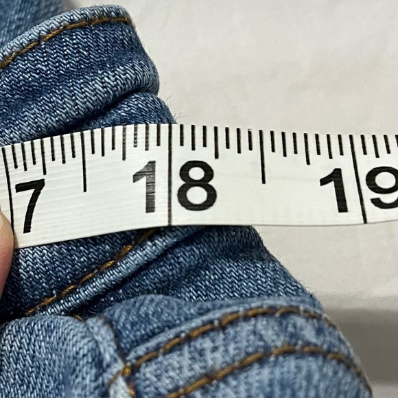 Judy Blue Bootcut High-Waist Stretchy Jeans - Picture 7 of 9